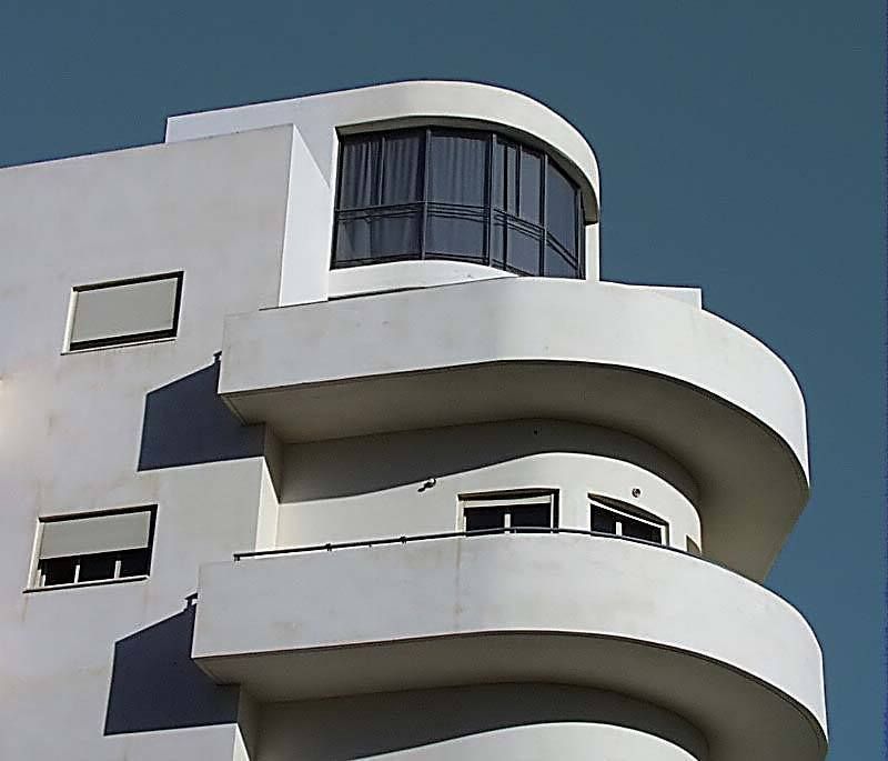 Bauhaus Style House