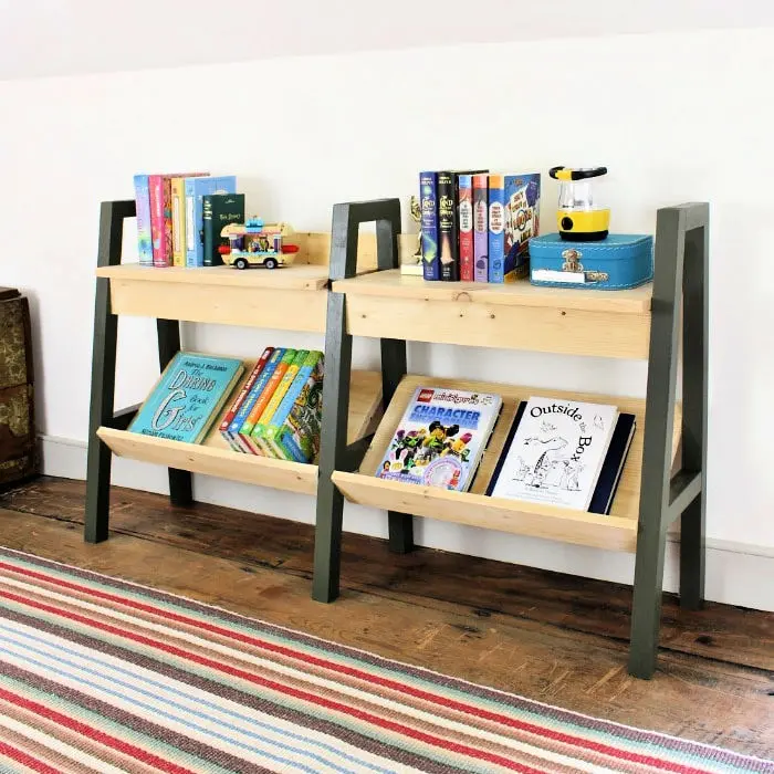 DIY Built-In Bookcase .jpg