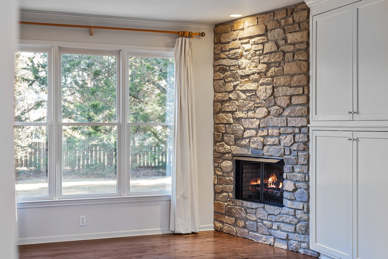How to paint a Stone Fireplace