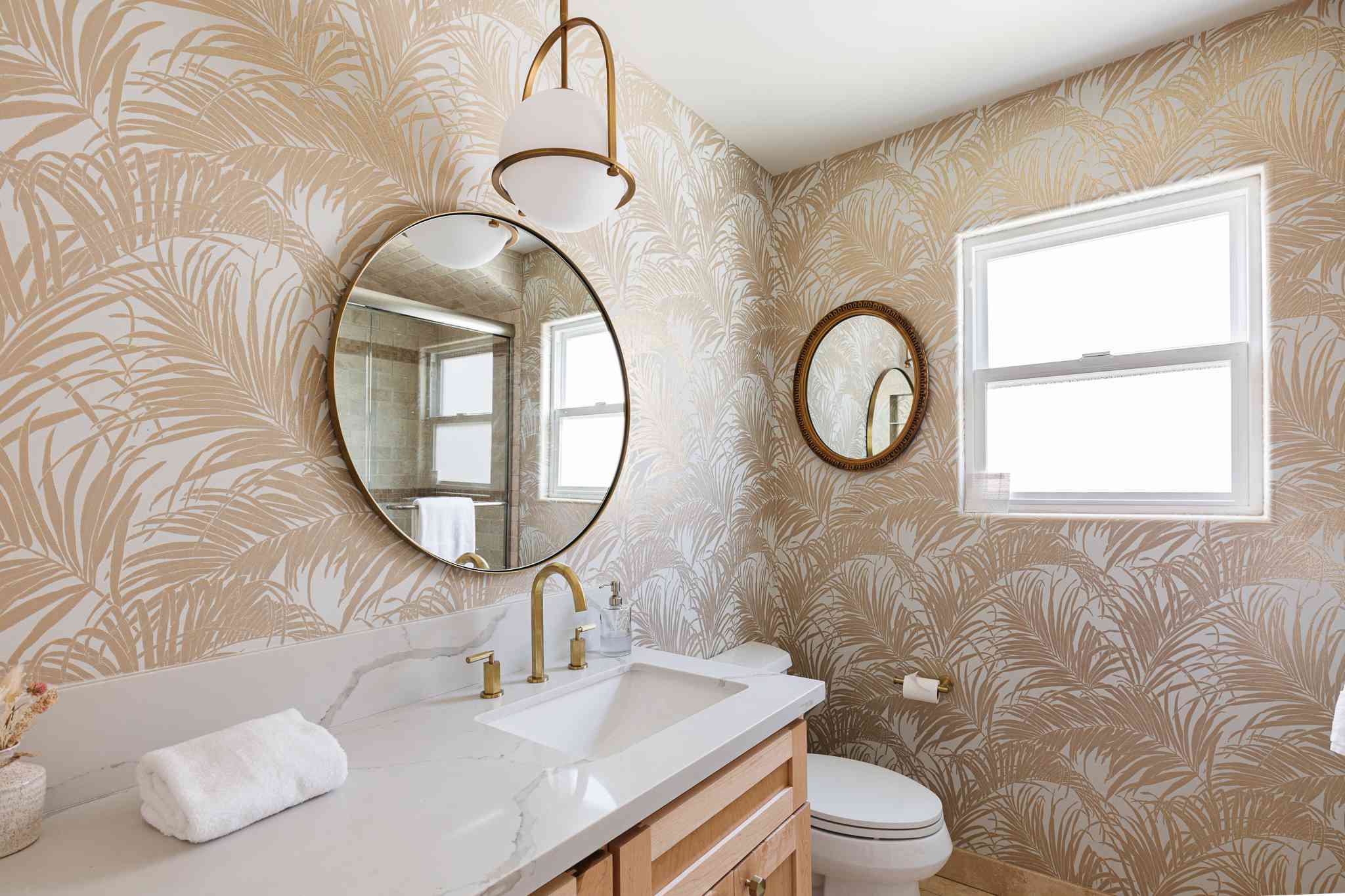 Beautiful Powder Rooms with Wallpaper